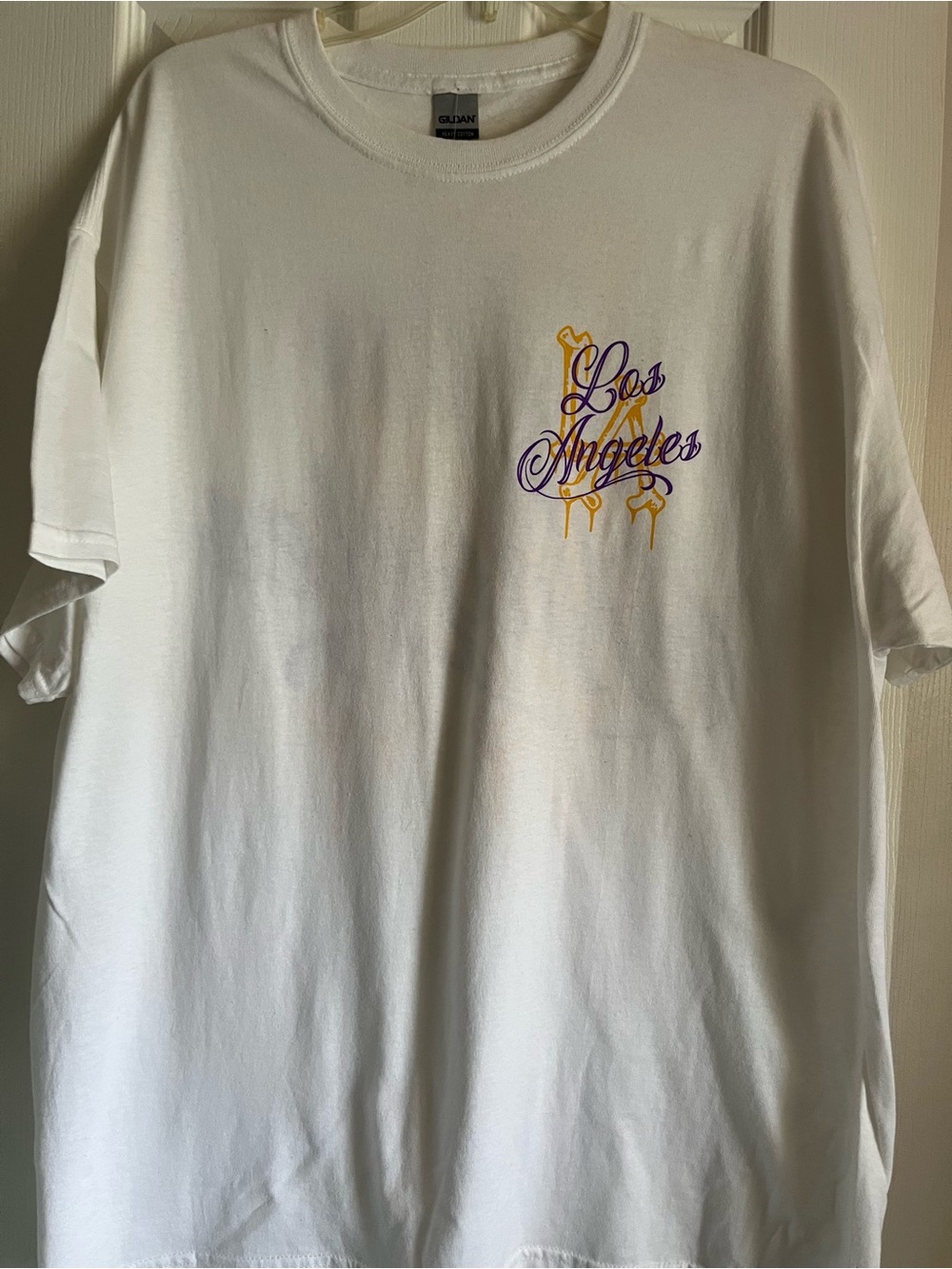 Gildan XL Custom Los Angeles Graphic Tee design- White